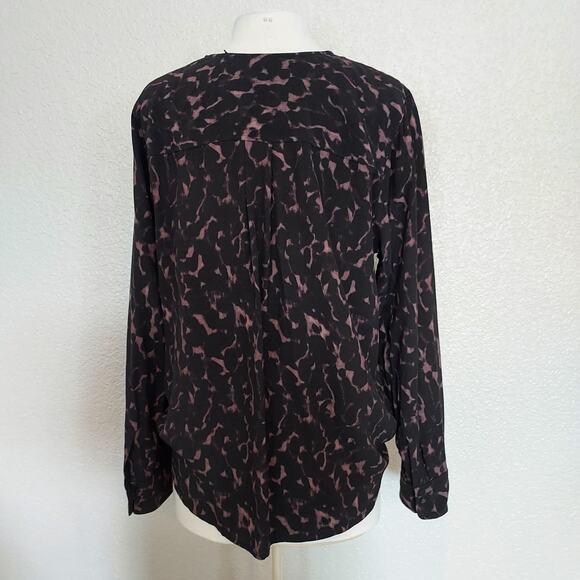 Rails Black & Lavender Animal Print Blouse Size L - Picture 8 of 13